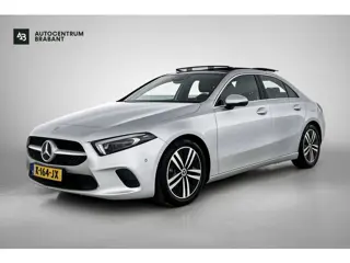 Mercedes-Benz A-Klasse 200 Business Solution Luxury (PANORAMADAK, SFEERVERLICHTING, TREKHAAK WEGKLAP