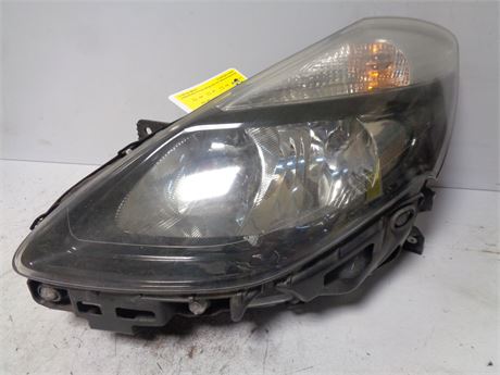 Renault Clio III 2011-2014 Koplamp links