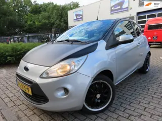 Ford Ka 1.2 Titanium NU VAN 2450,00 VOOR 1950,00