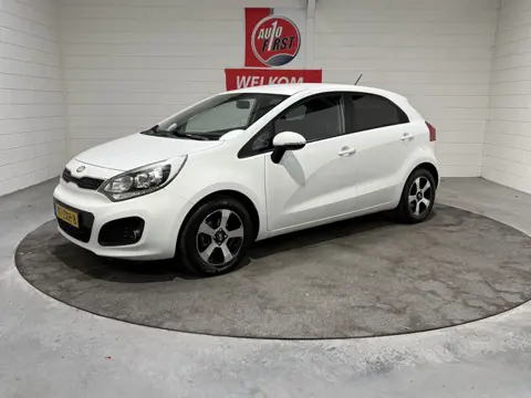 Kia Rio 1.2 CVVT Design Edition, Volledig dealer onderhouden, Airco, Cruise, Afn trekhaak Lichtmetaa