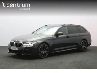 BMW 5 Serie Touring 530e 293 PK Executive Sensatec M-Sport PHEV, Trekhaak, Panoramadak, Harman/Kardo
