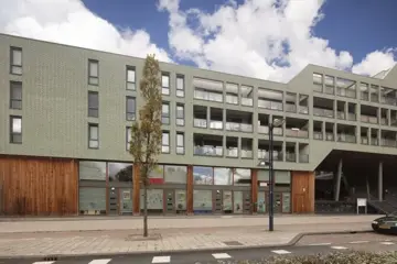 Woning aan de Wolbrantskerkweg te Amsterdam