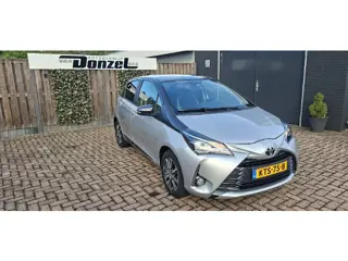 Toyota Yaris 1.5 VVT-i Dynamic Y20 37314 km (bj 2020)