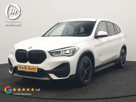 BMW X1 xDrive25e PHEV 221pk Dealer O.H. | Adaptive Cruise | Head Up | Camera | Harman / Kardon | Sto