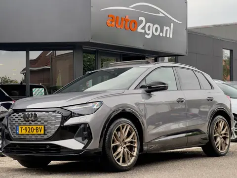 Audi Q4 e-tron 50 QUATTRO 3X S-LINE COMPETITION-EDITION 77 KWH/300PK SOH 92.47% LEDER PANODAK NAVI C