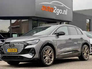 Audi Q4 e-tron 50 QUATTRO 3X S-LINE COMPETITION-EDITION 77 KWH/300PK SOH 92.47% LEDER PANODAK NAVI C