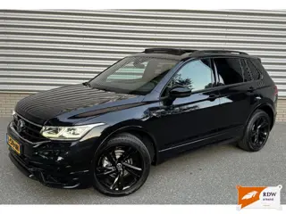 Volkswagen Tiguan 1.5 TSI R-Line Pano | Stuurverw.