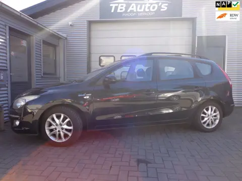 Hyundai I30 CW 1.6i Dynamic Business ! HANDEL / EXPORT !