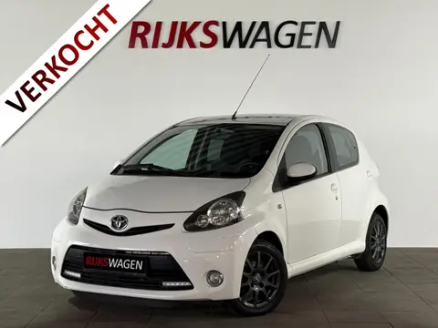 Toyota Aygo 1.0 VVT-i Aspiration Lederstuur/Airco/Bluetooth
