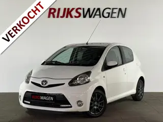 Toyota Aygo 1.0 VVT-i Aspiration Lederstuur/Airco/Bluetooth