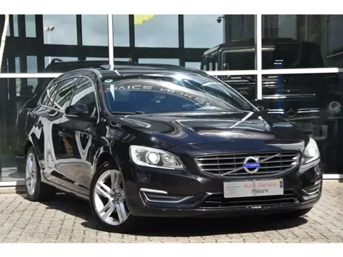 Volvo V60 2.4 D6 AWD 215PK | Plug-In | Summum | Leder | Dak | Trekhaak
