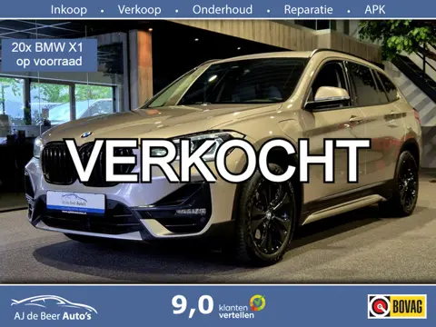 BMW X1 xDrive25e High Executive Sportline | Bruin leder | Camera | HUD | Trekhaak | 4x4
