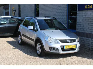 Suzuki SX4 1.6 Exclusive hoge instap airco (bj 2010)