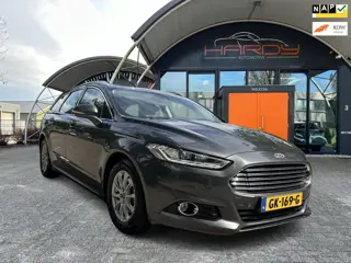 Ford Mondeo Wagon 1.5 Titanium Dealer onderhouden Trekhaak NL Auto Rijklaarprijs!