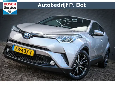 Toyota C-HR 1.8 Hybrid Executive Trekhaak/Navi/Camera