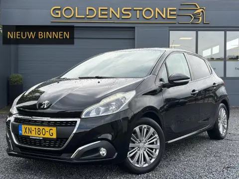 Peugeot 208 1.2 PureTech Signature ✓Net beurt gahad✓Navi✓Carplay✓Lm velgen✓Airco✓Cruise✓5 Deurs✓Pdc✓