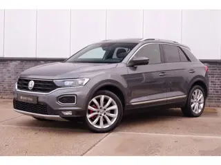 Volkswagen T-Roc 1.5 TSI Sport | Pano | Trekhaak | LED | Carplay | Camera | Virtual Cockpit | Blind-