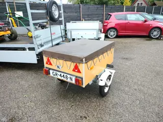 ERKA Retro aanhangertje 64 H ( leuk voor achter een leijke Eend / R 4