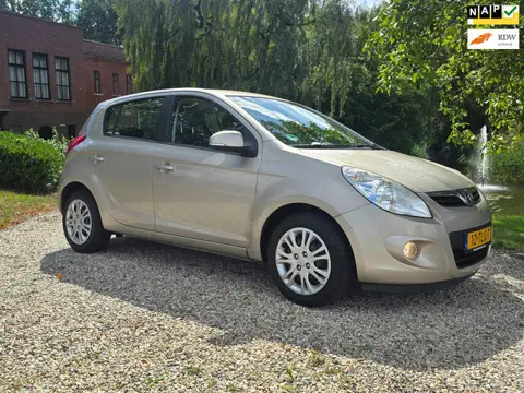 Hyundai I20 1.2i i-Motion Airco 5 deurs 120.000 km APK 02-2027