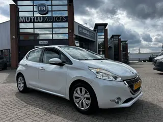 Peugeot 208 1.2 VTi Envy 5deurs NAP Airco APK