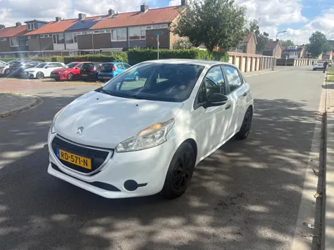 Peugeot 208 1.0 VTi APK TOT 08-2027