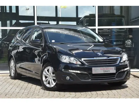 Peugeot 308 SW 1.2 PureTech 130PK | Distributie + Koppeling Nieuw | Navi | Trekhaak