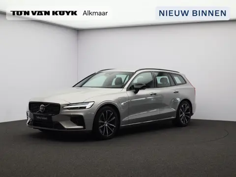 Volvo V60 T6 AWD Plug-in hybrid AWD Plus Dark Stoel verwarming / Trekhaak / Cruise control / Memory 