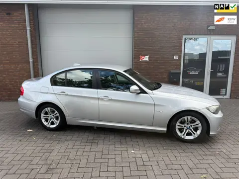 BMW 3-serie 318i Business Line|AUTOMAAT|NIEUWE APK|AIRCO