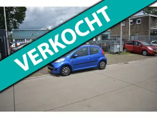 Peugeot 107 1.0-12V XS
