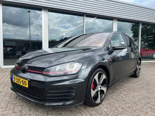 Volkswagen Golf 2.0 GTI Performance 230 PK, Leer, Led