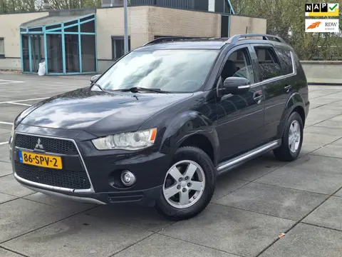 Mitsubishi Outlander €5950,-2.2 DI-D Edit.One E5 Navigatie 5p