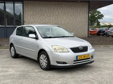 Toyota Corolla 1.6 VVT-i Linea Sol (bj 2002, automaat)
