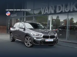 BMW X2 sDrive18i High Exe M Sport Pano.Dak Comfort Access Camera Park.Ass Memory Stoelen 19'' LM Vel