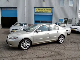 Mazda 3 1.6 S-VT Touring AUTOMAAT