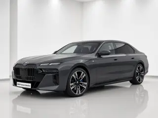 BMW 7 Serie 750e xDrive M-Sport Pro | Driving Assistant Professional | 21" | Elek. Portieren | Clima