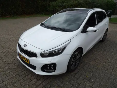 Kia Cee'd Sportswagon 1.6 CRDi GT-Line airco navi