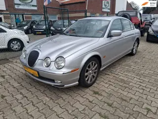Jaguar S-type 4.0 V8 Sport