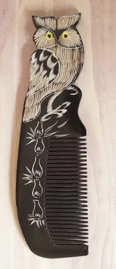 Haarkam van hoorn " Uil " zwart / beige