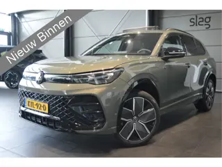 Volkswagen Tiguan 1.5 eHybrid 3X R-LINE Black Style head up pano 20 inch 272 pk !!