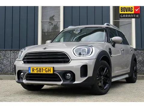 MINI Countryman 1.5 Cooper Classic Rijklaarprijs-Garantie Trekhaak Navigatie Camera Led Airco Sport 
