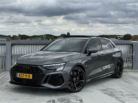 Audi RS3 2.5 TFSI | Pano | B&O | DCC | RS-interieur | HUD