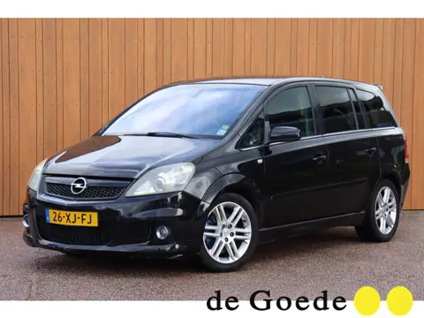 Opel Zafira 2.0 T OPC