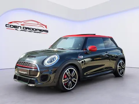 MINI Cooper 2.0 John Cooper Works /Apple Carplay/Panodak/Schaalstoelen/H&K Audio/HUD/Stoelverw./Park