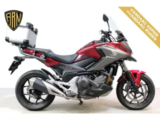 Honda NC 750 X DCT (bj 2020, automaat)