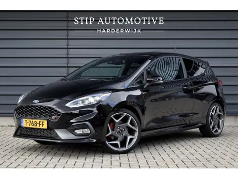 Ford Fiesta 1.5 ST-3 200pk | Recaro Seats | Bang & Olufsen | Keyless Entry & Start | Camera | Stoel 
