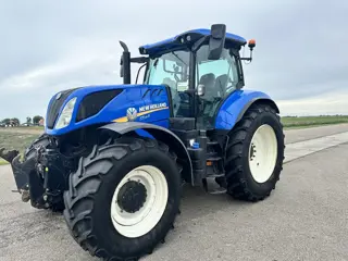 New Holland T7215 S