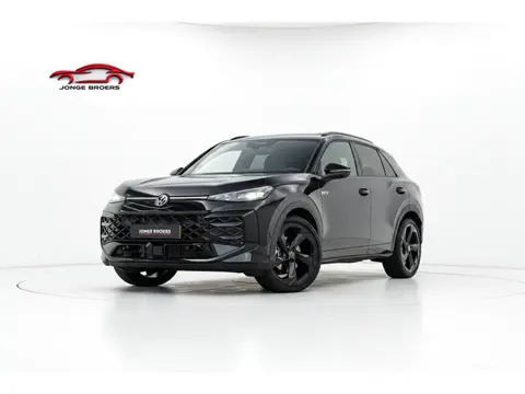 Volkswagen T-ROC 1.5 eTsi R-Line R-Line Pano/Trekhaak/Sfeer/iQ-lights