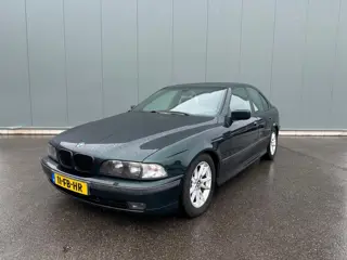 BMW 5 Serie 523i Executive AUTOMAAT | AIRCO ! (bj 2000)