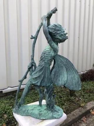 Tuinbeeld , elf , elfje