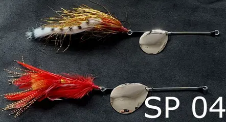 Set SP 04 van 2 stuks Polder snoekspinners met streamer